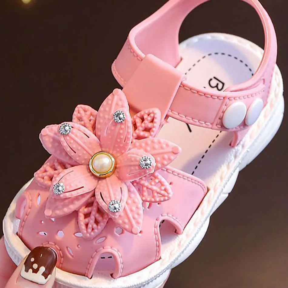 Girls Summer Sandals with Soft and Breathable Material Anti-Slip Bottom for Safe and Fun Flower Children School Shoes