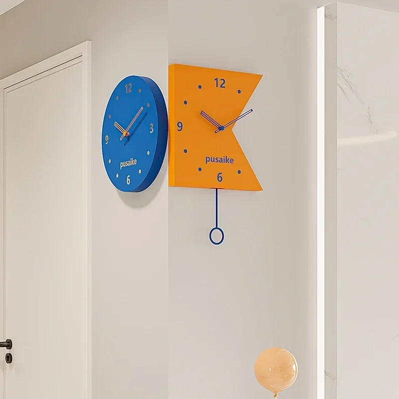 Modern Double-Sided Silent Corner Wall Clock Minimalist Timepiece Stylish Decor for Living Dining Room