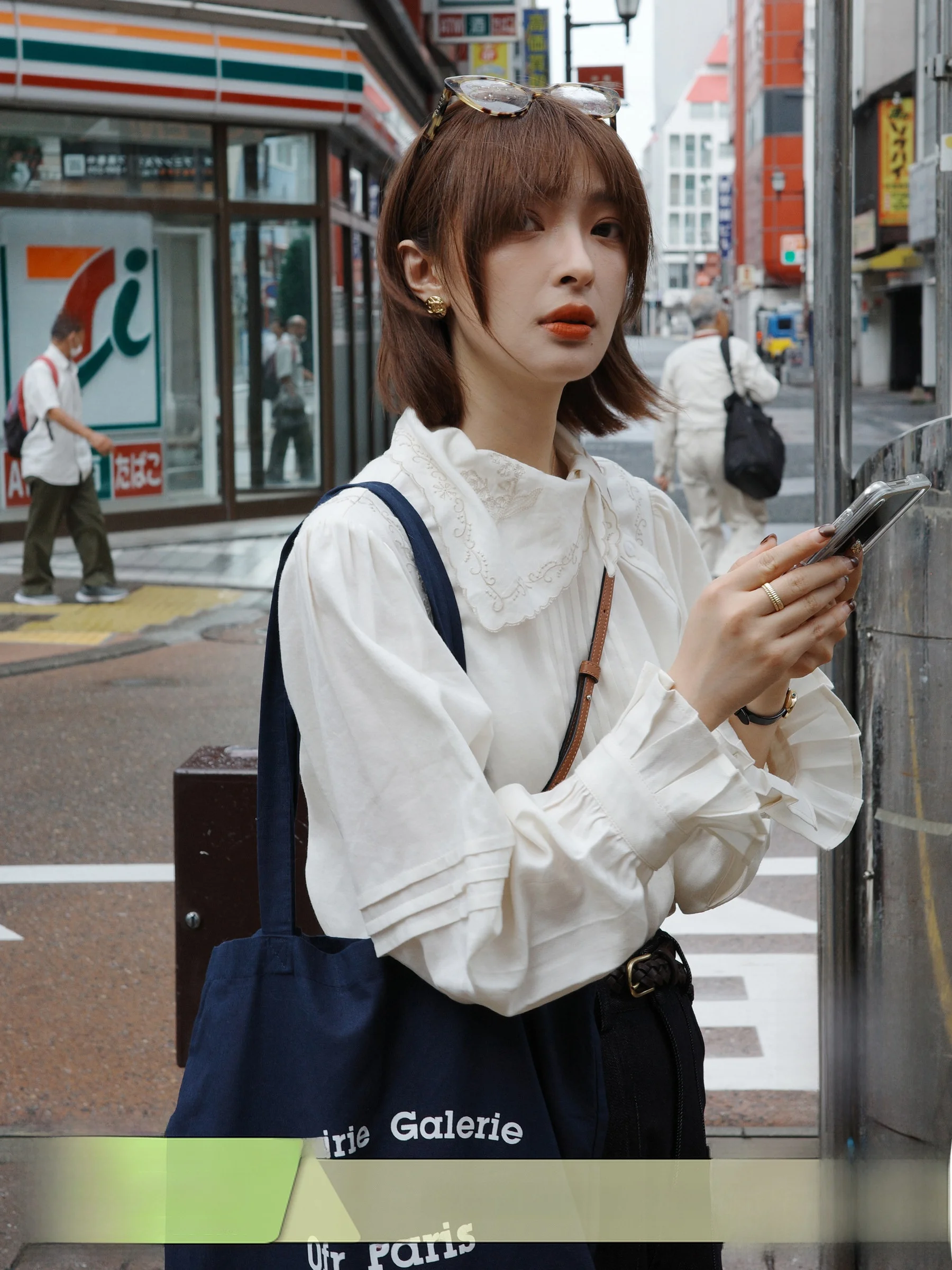 

Long Sve Embroidered Woolen irt White Stitching Design Studio Workwear French Sle Collar Casual Loose Fit Women's irt