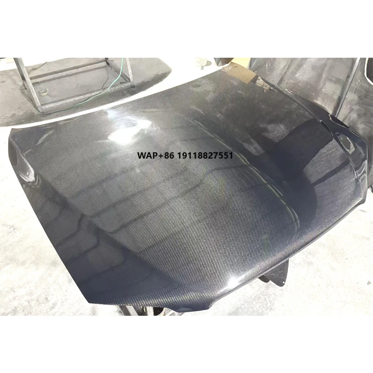 

For IS300 IS250 1998-2005 Carbon Fiber Engine Hood Bonnet OEM Style