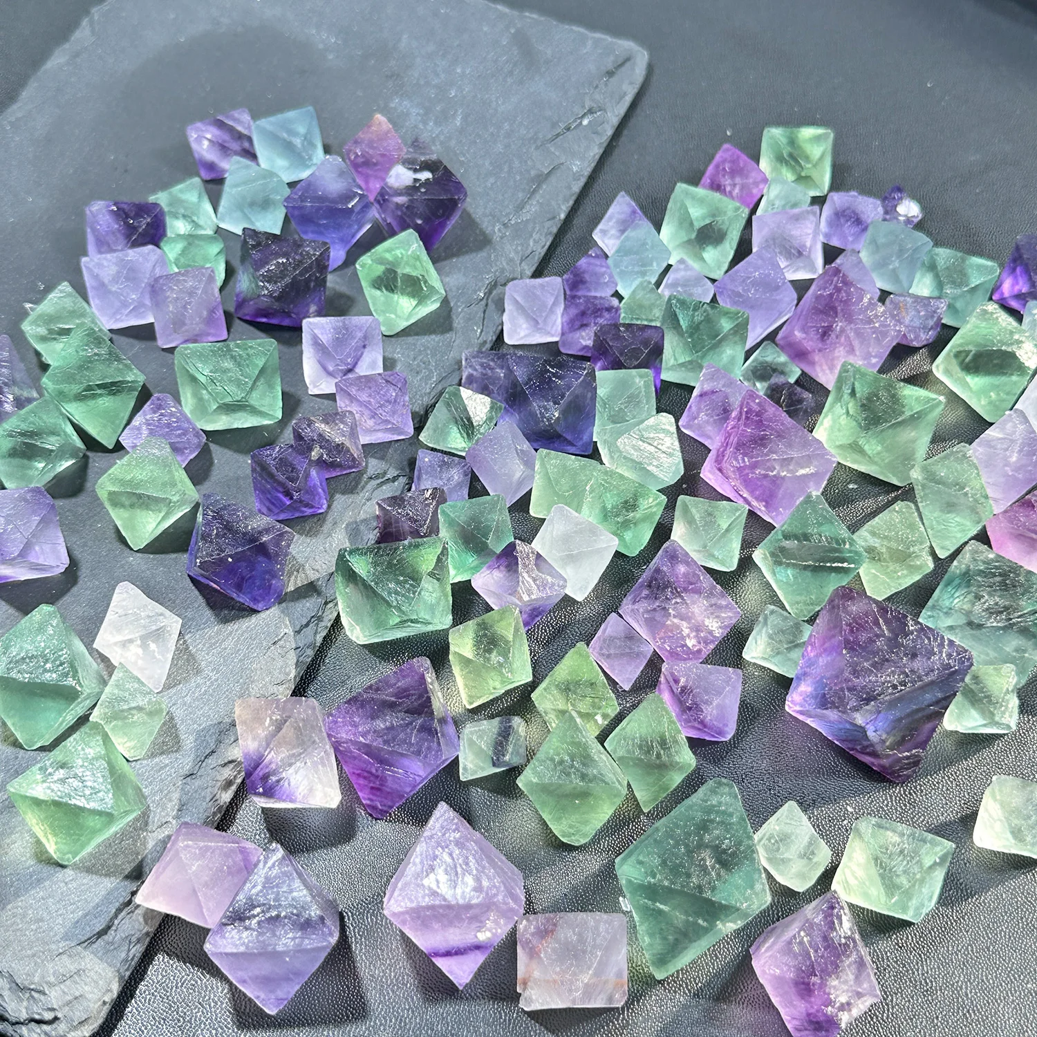 25g/50g/100g Natural Fluorite Octahedron, Crystal Colored Fluorite, Healing Stones, Natural Bulk Fluorite Chunks, DIY Gemstones