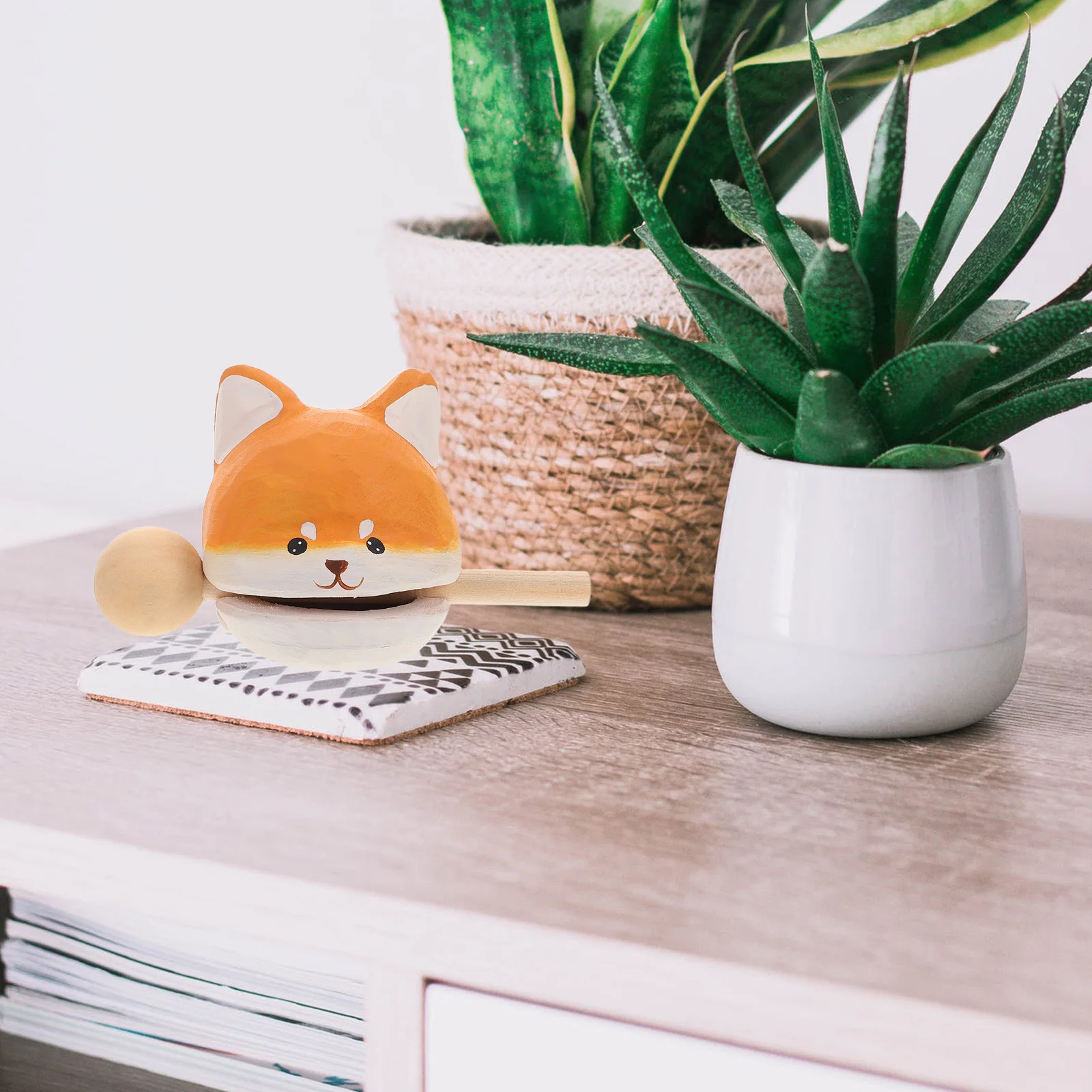 

Creative Wooden Fish Stress Relief Ornament Unique Zen Buddhist Calming Decoration for Home Office Meditation Relaxation Focus