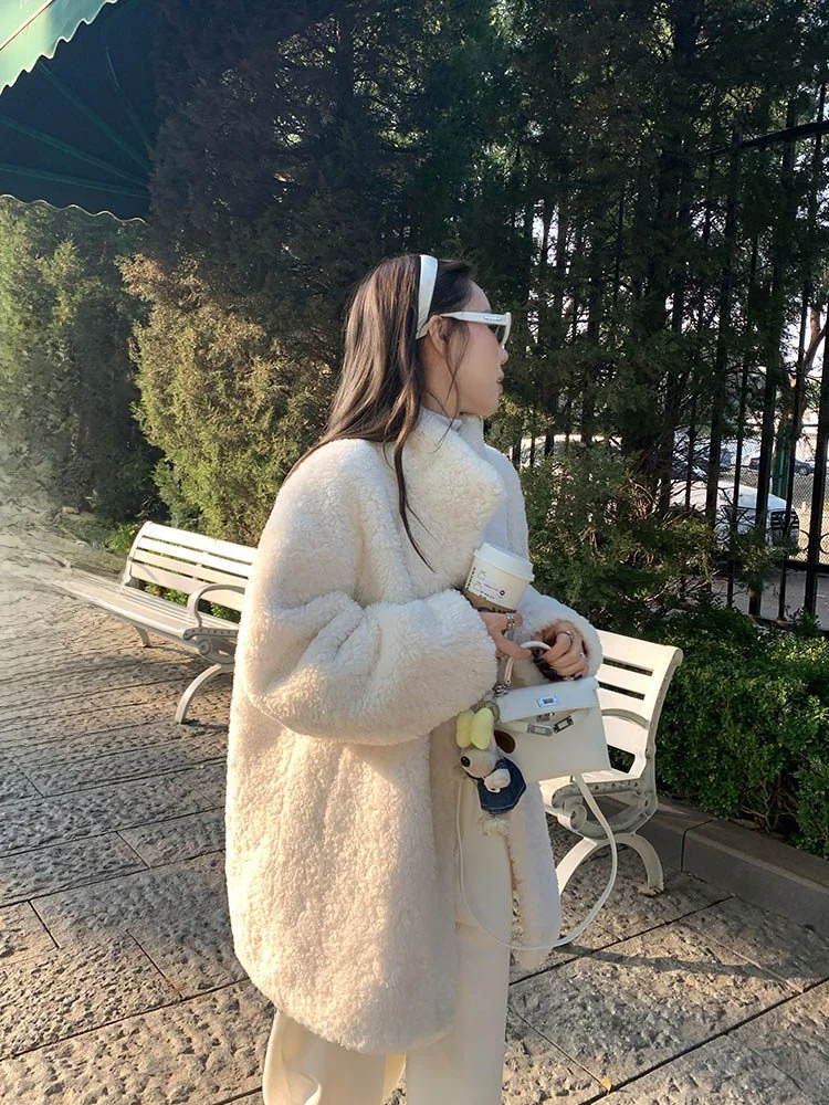 

Xzichic Snow Country Faux Fur Coat Women's Single Button Eco-friendly Stand Collar Long Sleeve Mid-Length Fashionable Outerwear