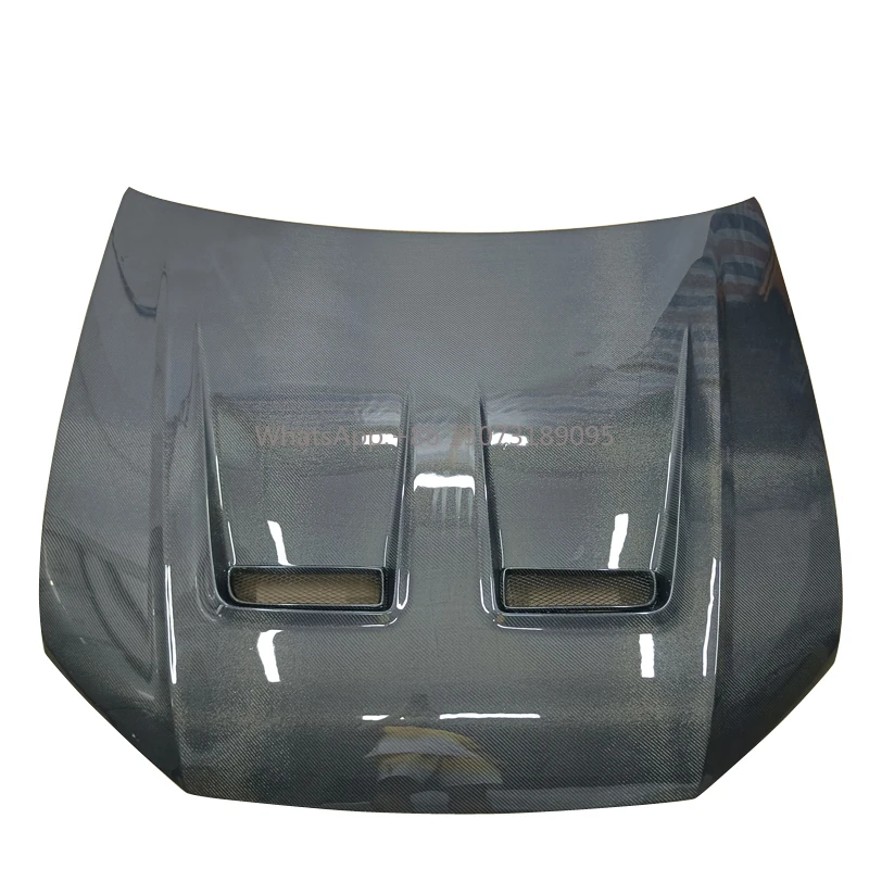 

K Style Q8 Wet Carbon Fiber Hood for Audi Q8 2019-2023