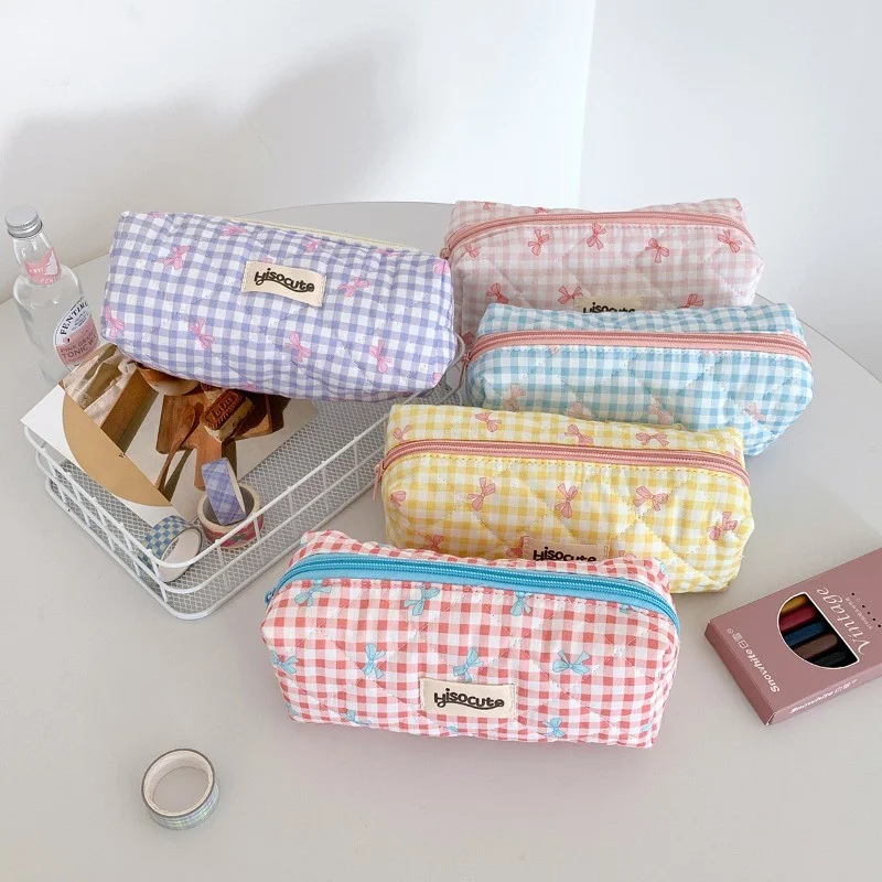 Creative Cream Color Checkered Pencil Case Cute Bow Large Capacity Pencil Box Portable Student Stationery Storage Bag