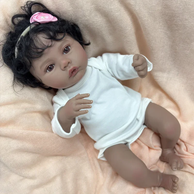 18 inch siliconen herboren babypop weide in donkere huid volledig vinyl lichaam Afro-Amerikaanse babymeisjes met zwart krullend haar Bonecas