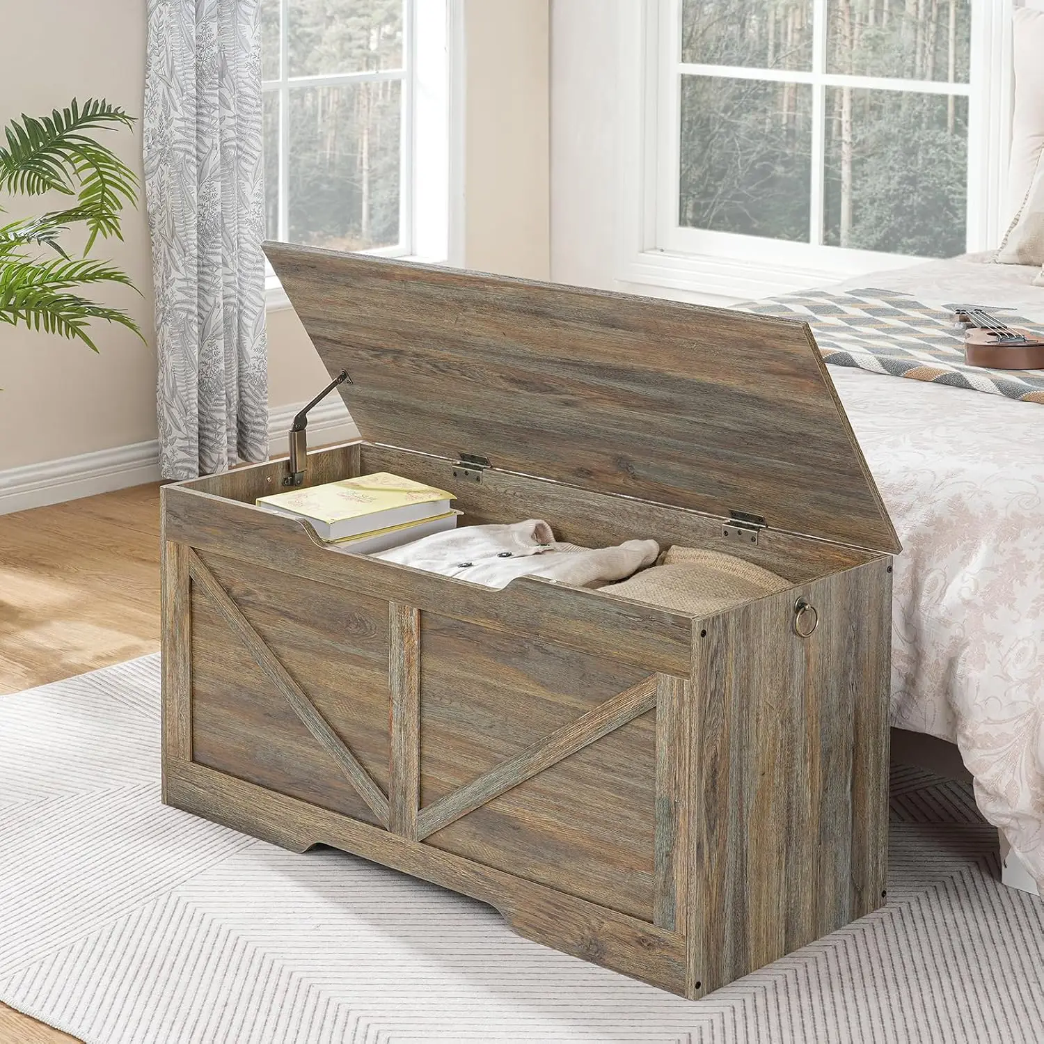 Retro Wooden Storage Chest with U-Shaped Cut-Out Pull, Safety Hinge, Supports 220 lb