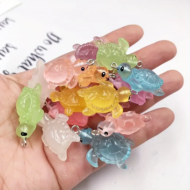 

8/16pcs Resin Turtle Charms, Glow in the Dark Sea Turtle Pendant for DIY Jewelry, Bracelet, Keychain, and Craft Making Findings