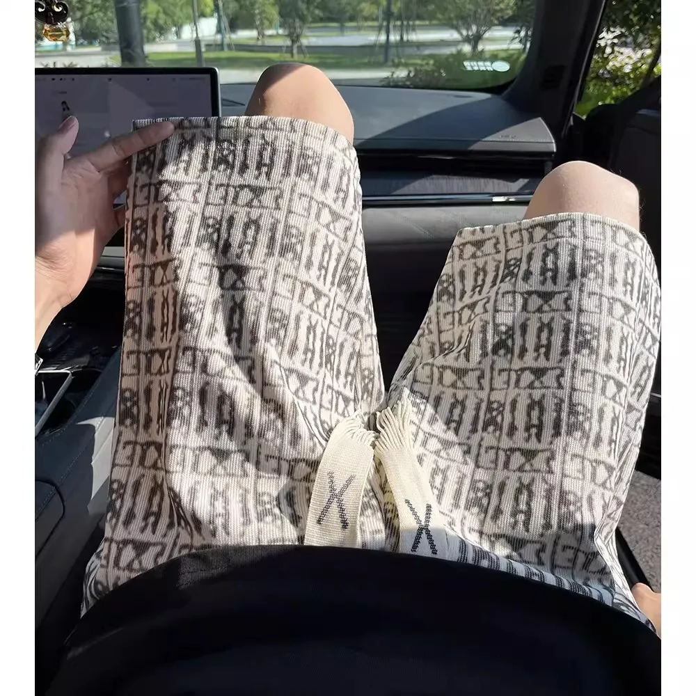 

American-Style Full-Print Casual For Men, Summer Outdoor Wear, Large Size Beach Shorts, Trendy And Stylish, Loose-Fitting,