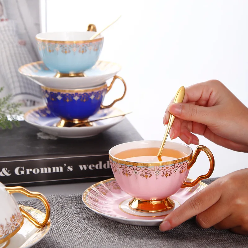 

Famous European bone china coffee cups, plates, home decor, British style, creative and elegant afternoon tea cup and plate set