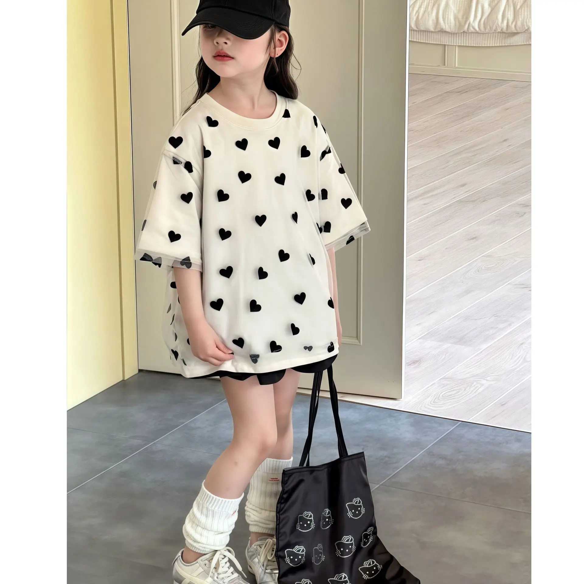 Girls' Summer Short Sleeved T-shirt New Summer Love Mesh Top Loose Sweet T-shirt Fashion All-match Kids Top