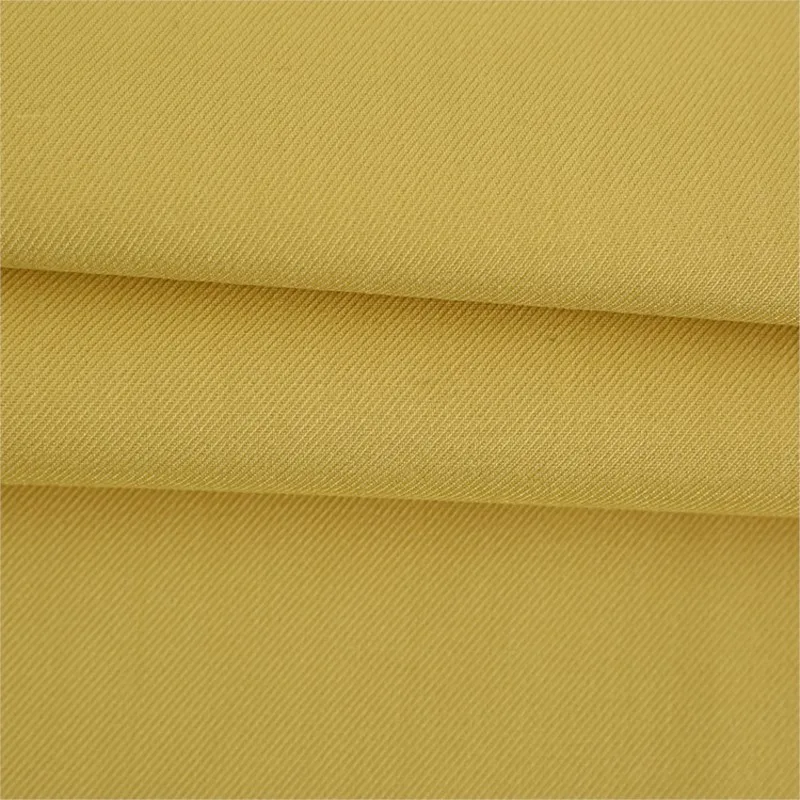 Nowa gładka tkanina na garnitury jest prosta i elegancka, idealna do odzieży roboczej damskiej.