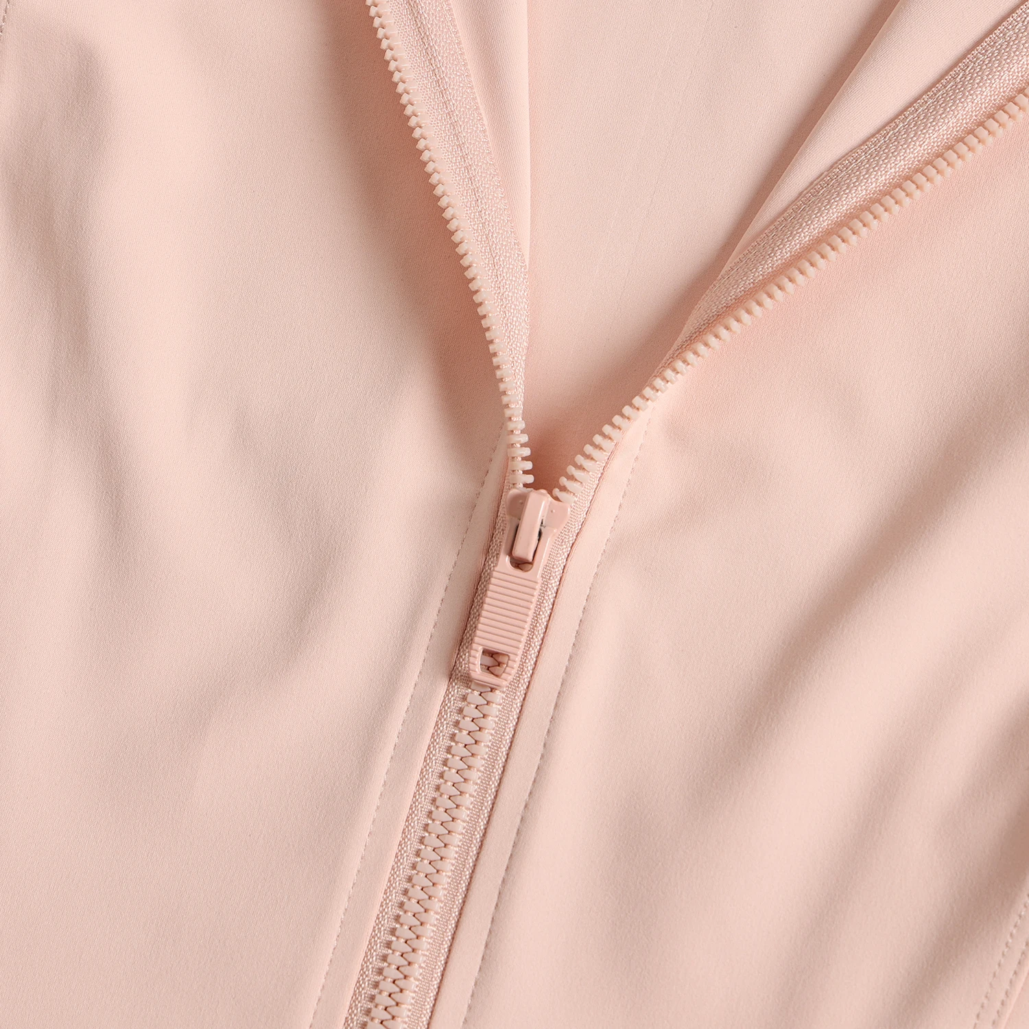 معطف رياضي للنساء في الخريف والشتاء بياقة واقفة ومقاوم للرياح والجري واللياقة البدنية وأكمام طويلة وتنحيف عالي المظهر