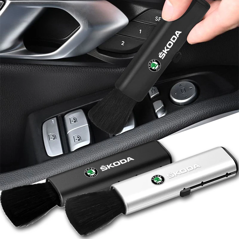 Retractable Car cleaning brush Car Dashboard Cleaning Tools For Skoda Kodiaq Fabia Kamiq Karoq Octavia 3 A5 A7 Rapid Scala Kami