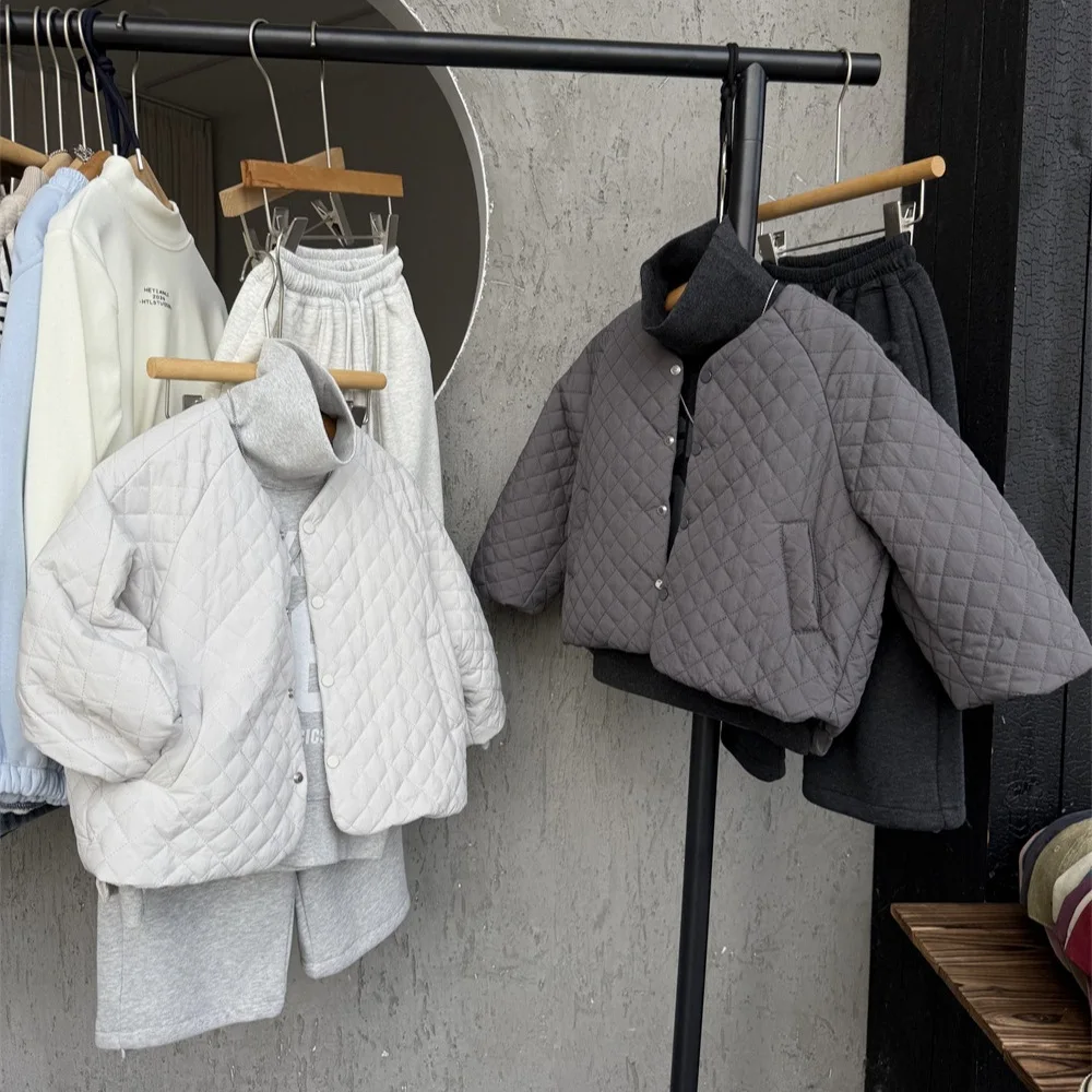 أطفال طفل الفتيان سترات شتاء جديد بلون رشاقته الدافئة طفل الفتيان أسفل سترة الكورية جولة الرقبة الرضع الفتيان ملابس خارجية معطف