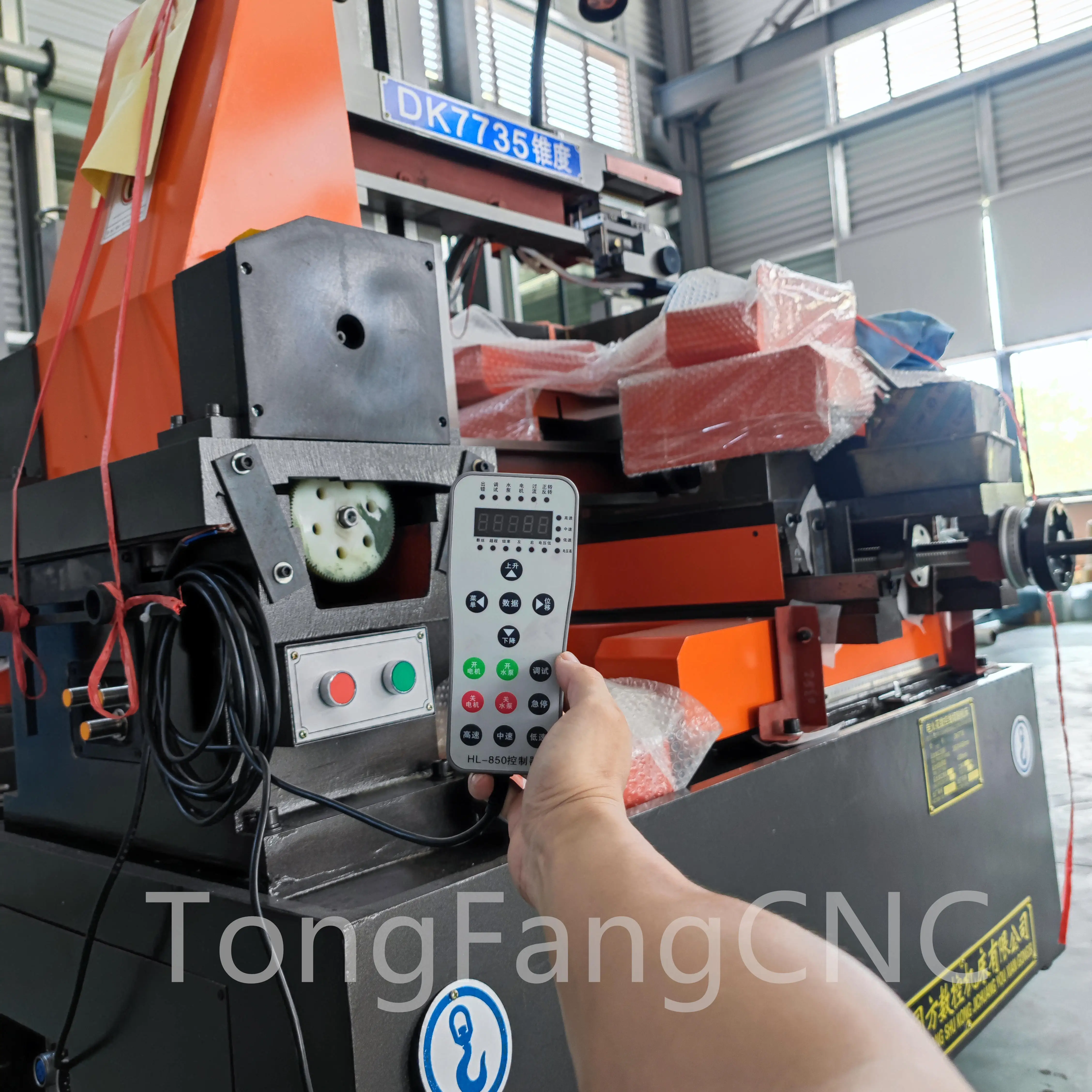 Tongfang DK7745 Cheap Edm Machine Wire Cut