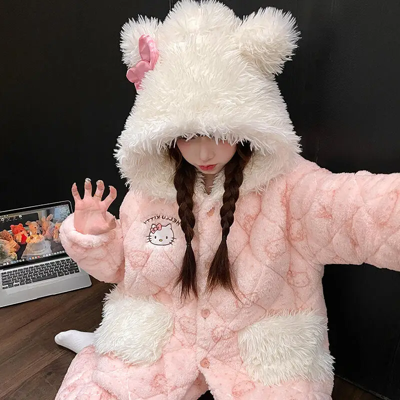 

Kawaii Hello Kitty пушистый пижамный комплект с капюшоном для женщин, зима 2025, розовый, белый цвет, контрастная тканевая одежда для сна с ушками Y2K, эстетичная одежда для дома