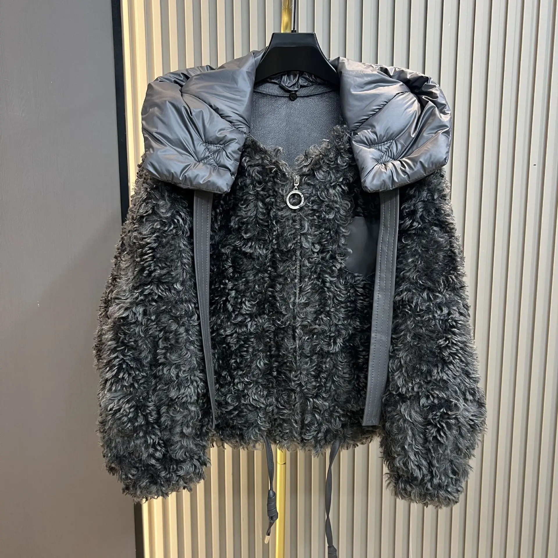

Winter New Arrival Fuax Lamb Fur Jacket Loose Detachable Thickened Warm Quality Fur Coat Women's Turn Down Collar Coat