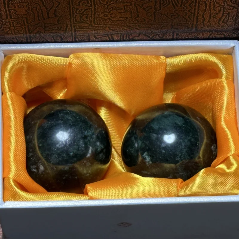 

Yao Wang Hand Ball Massage Strong Magnetic Rehabilitation Health Ball Handheld Jade Fitness Ball for Middle-aged and Elderly wit