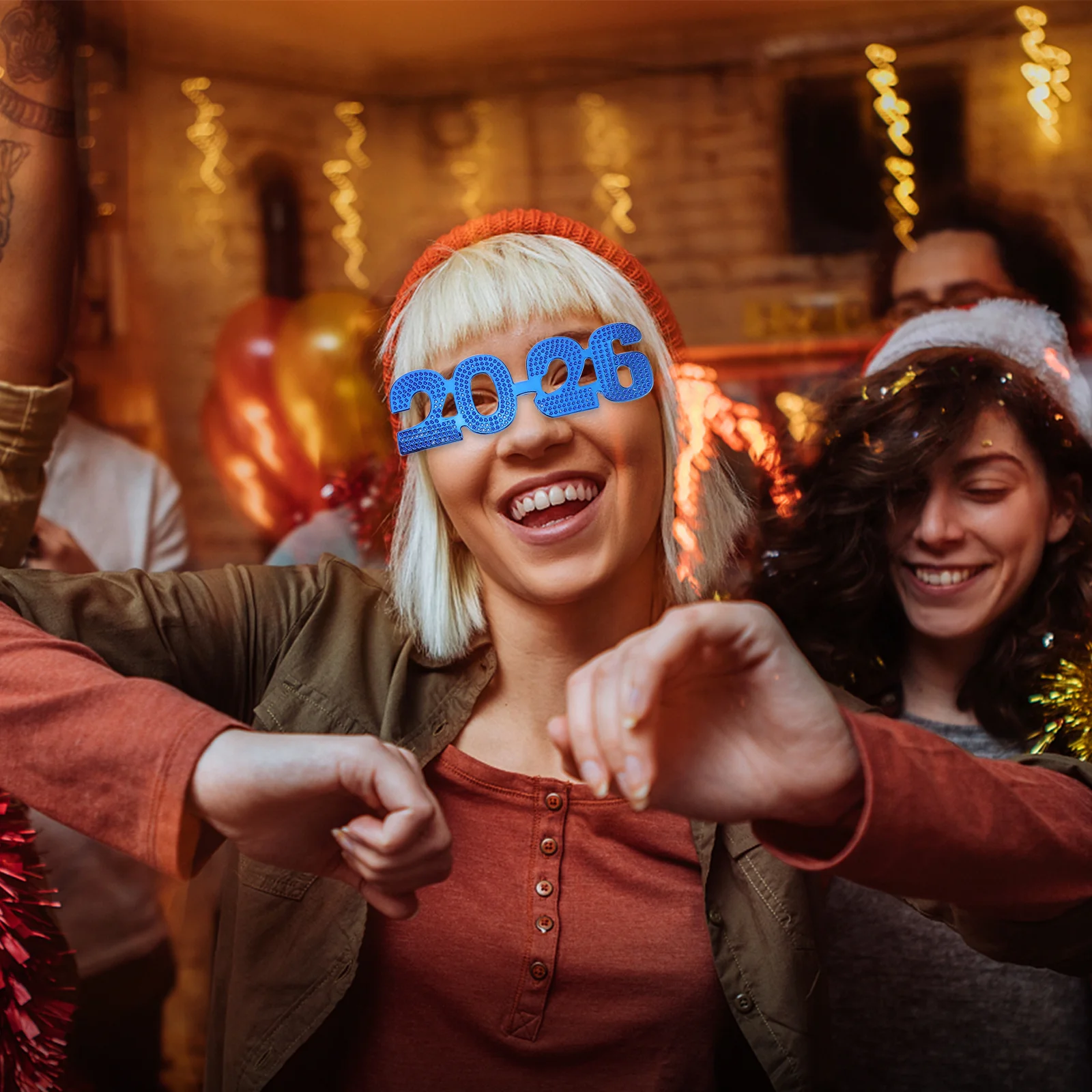 

4Pcs 2026 New Year Party Glasses Decorative Eyewear Fun Number Design for Graduation Carnival Celebration Lightweight Plastic