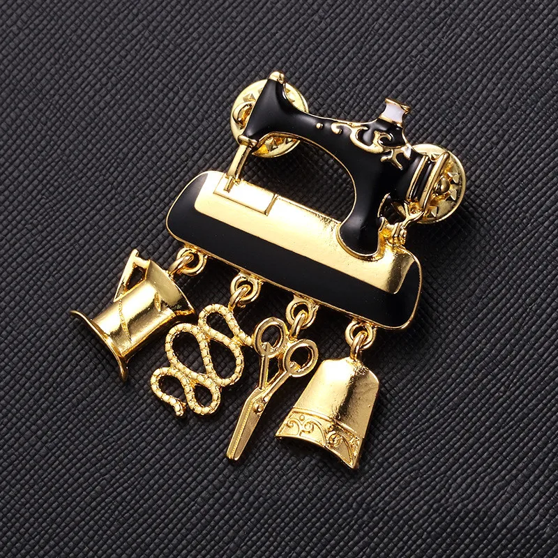 Vintage Tailor Scissors Cup Snake Pendant Brooch Pins Metal Alloy Dressmaker Sewing Machine Tools Brooches Gold Color Jewelry