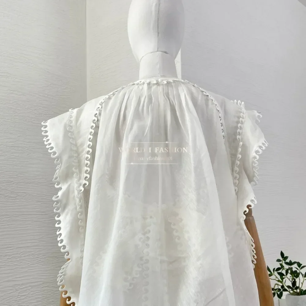 

2025 Women's Elegant Blouses White Sleeveless O Neck Embroidery Tops