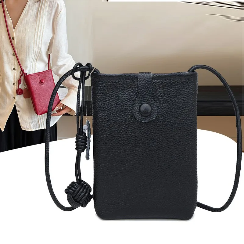 

Top-grain leather refined mobile phone bag, simple and versatile retro shoulder bag