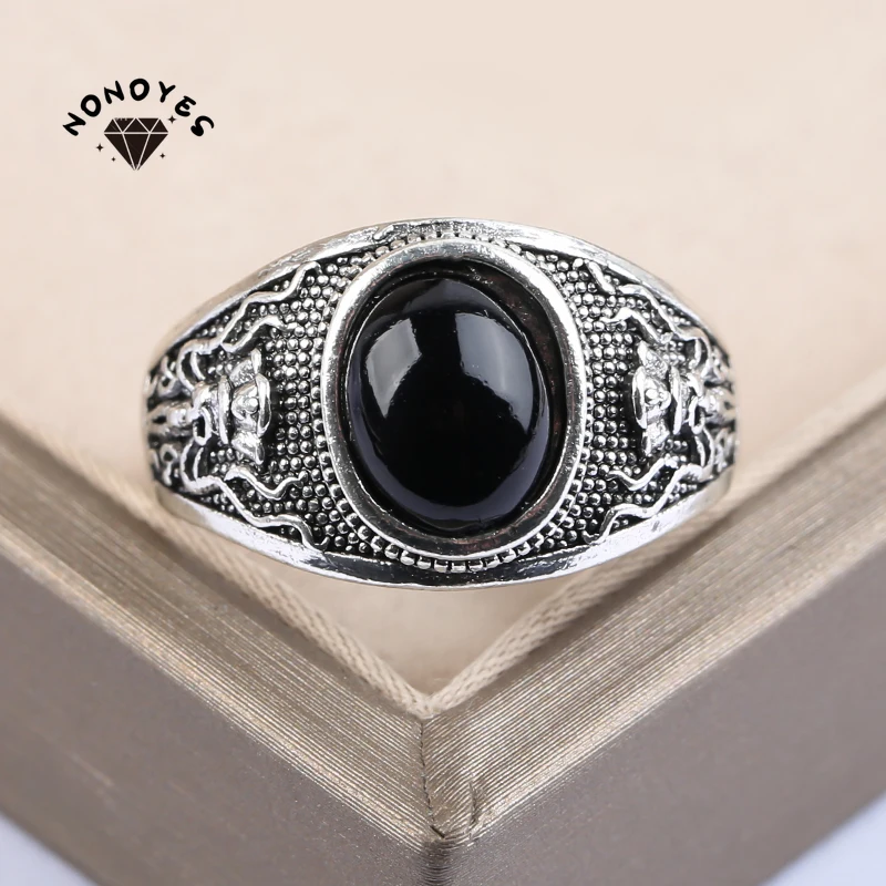 Nonoyes Fashion Men's Black Skull Ring Vintage Jewelry Punk Gothic Pirate Oval Black Stone Rings for Men Party Hip Hop Ring