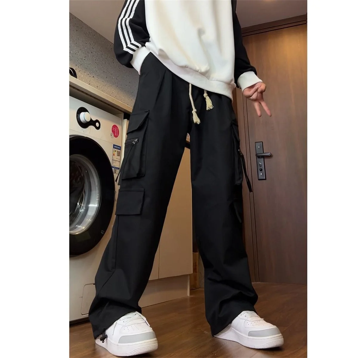 

2025 Spring And Summer Multiple Pockets Work Pants Men's Fashion Loose And Versatile Summer Thin Straight Leg Casual Pants