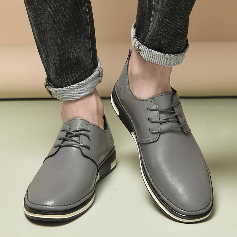 

Мужские кожаные туфли на шнуровке 2026 года: новая весенняя коллекция, удобные, мягкие, повседневные, универсальные, для бизнеса и банкетов