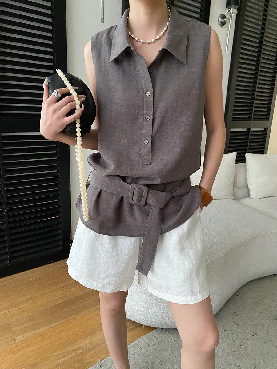 Sommerliches Damen-Tanktop mit einfarbigem Kragen und lockerem Schnitt am Bund – Detail 25