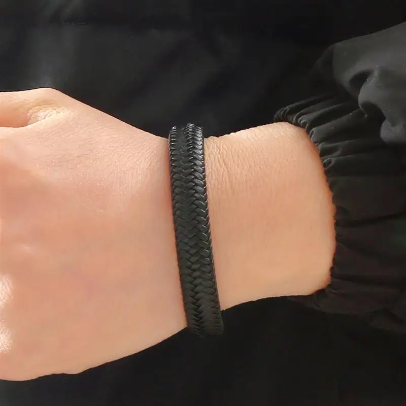 Classic Hand-Woven Leather Bracelet 19/21/23cm Single Layer Leather Men Bracelets Punk Bangle for Friend Charm Jewelry Gifts