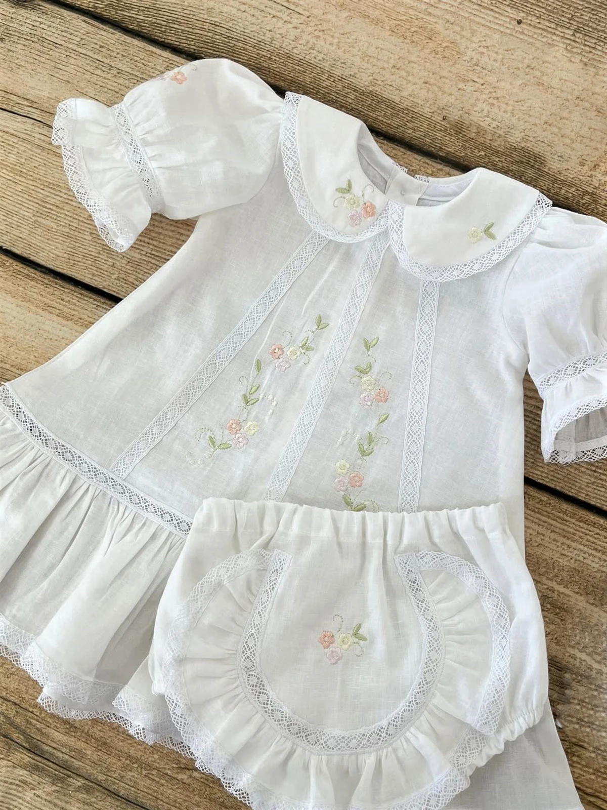 Summer Baby Girl Handmade Embroidered Flowers Lace White Puffy Dress For Casual Party Birthday Wedding Photography