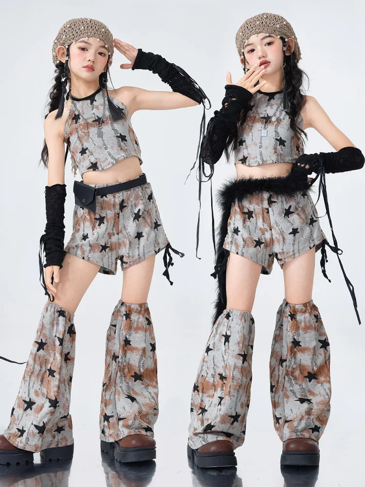 

Новый летний костюм для джазового танца, детский модный костюм для девочек, сценический наряд Kpop, укороченный топ со звездами, шорты, одежда для уличных танцев в стиле хип-хоп