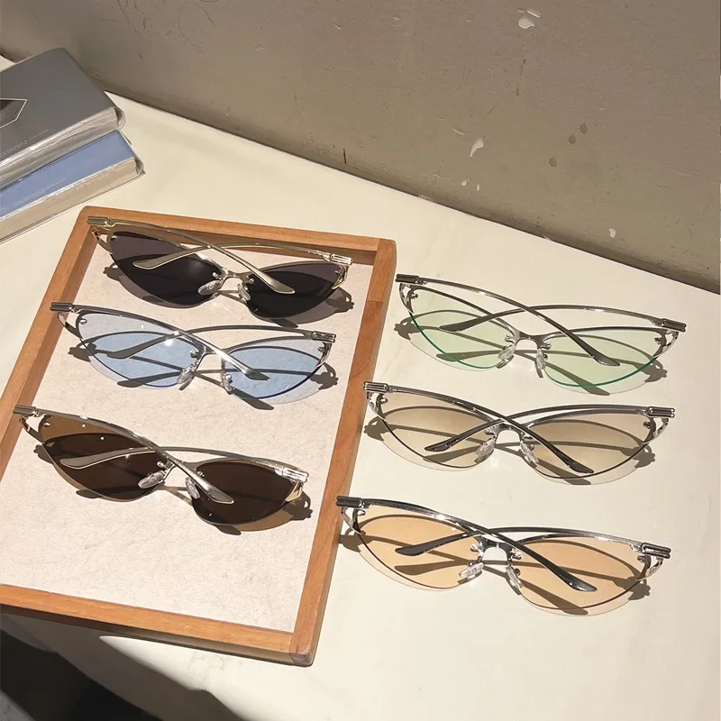 Neue Y2K Girl Technologie Mode Sonnenbrille Metall Cat-Eye Sonnenbrille für Frauen Trendige Marken-Brille für Männer Outdoor-Reise-Brillen – Detail 3