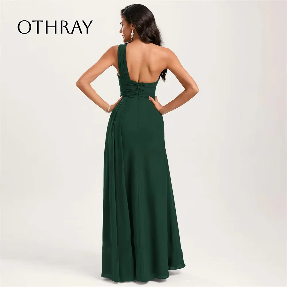 Neues A-Linie-Brautjungfernkleid mit einer Schulter, Ballkleider, Chiffon-Partykleider mit Schlitz und Rüschen, Vestidos De Fiesta