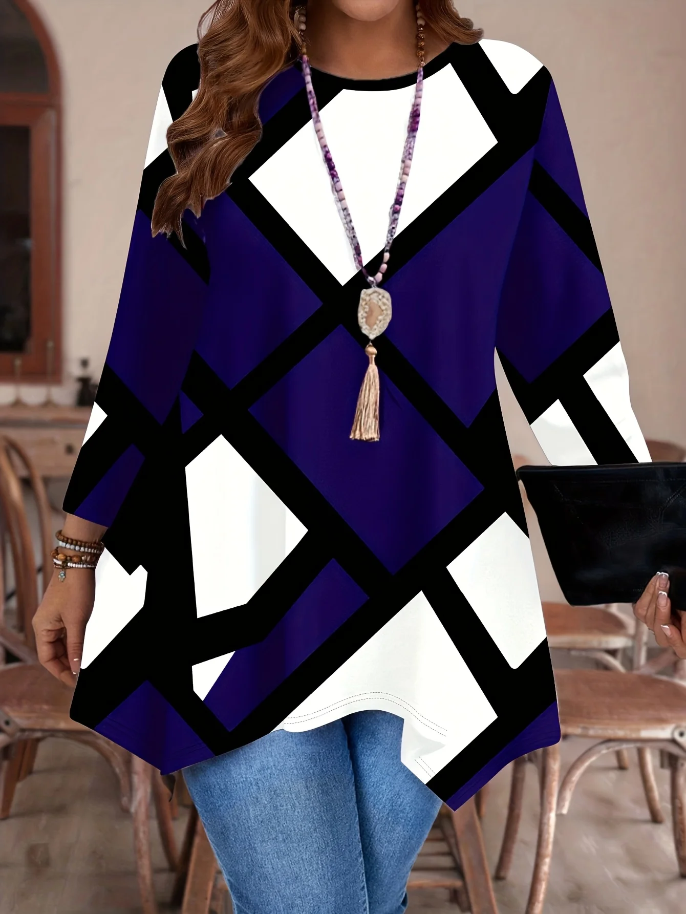 Trendy Plus Size Women's Long Sleeve Geometric Print Tunic for Stylish Everyday Wear