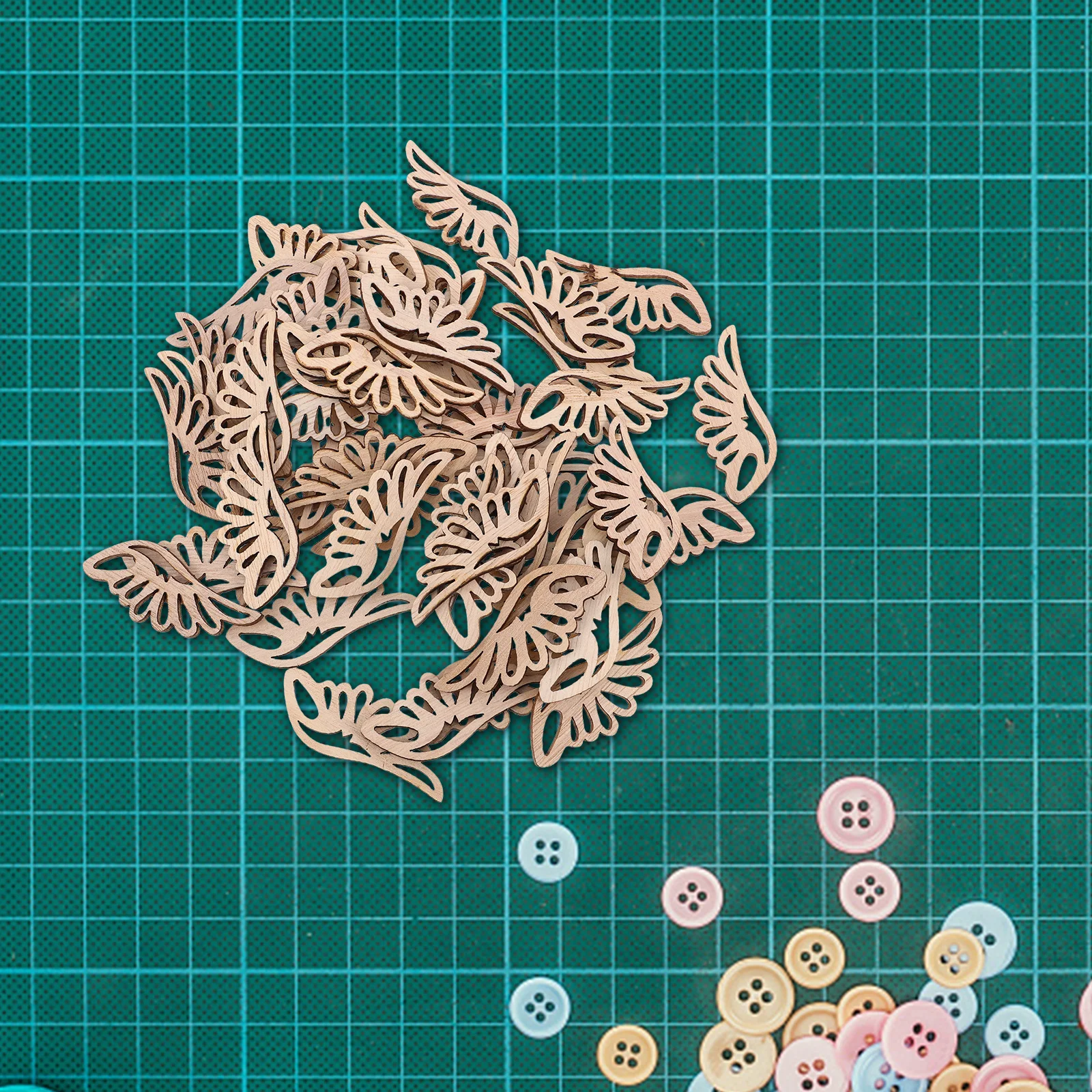 

50Pcs Wooden Angel Wings Cutouts Natural Wood DIY Unfinished Crafts Christmas Wedding Farmhouse Decorations Embellishments