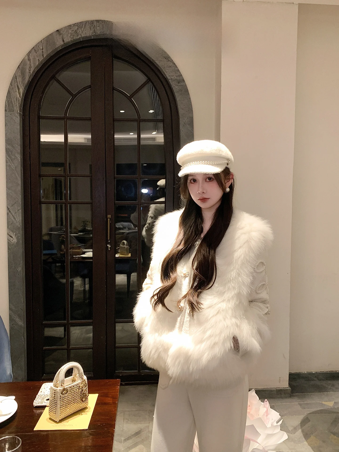 

Женская зимняя теплая утолщенная стеганая куртка AZZHEN с меховой отделкой и эффектом двухслойности, с длинными рукавами, повседневная