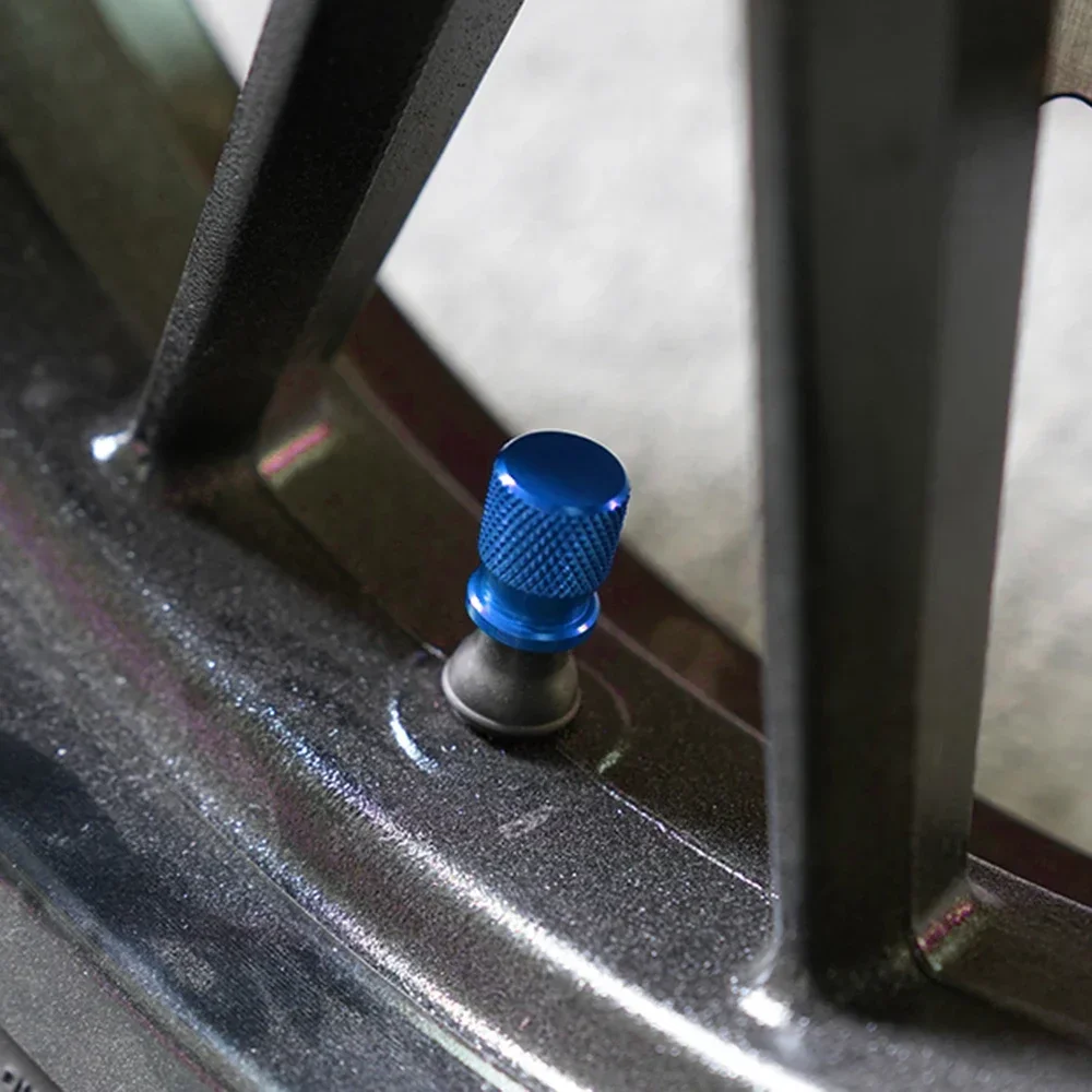 Nuovo Per Zontes 368G 703RR 703F 368 D/M/E/K/G 350V 350S 350VX 350T 310R 310X 350E 350D 350M Moto Valvola Della Gomma Stelo Tappi di Copertura