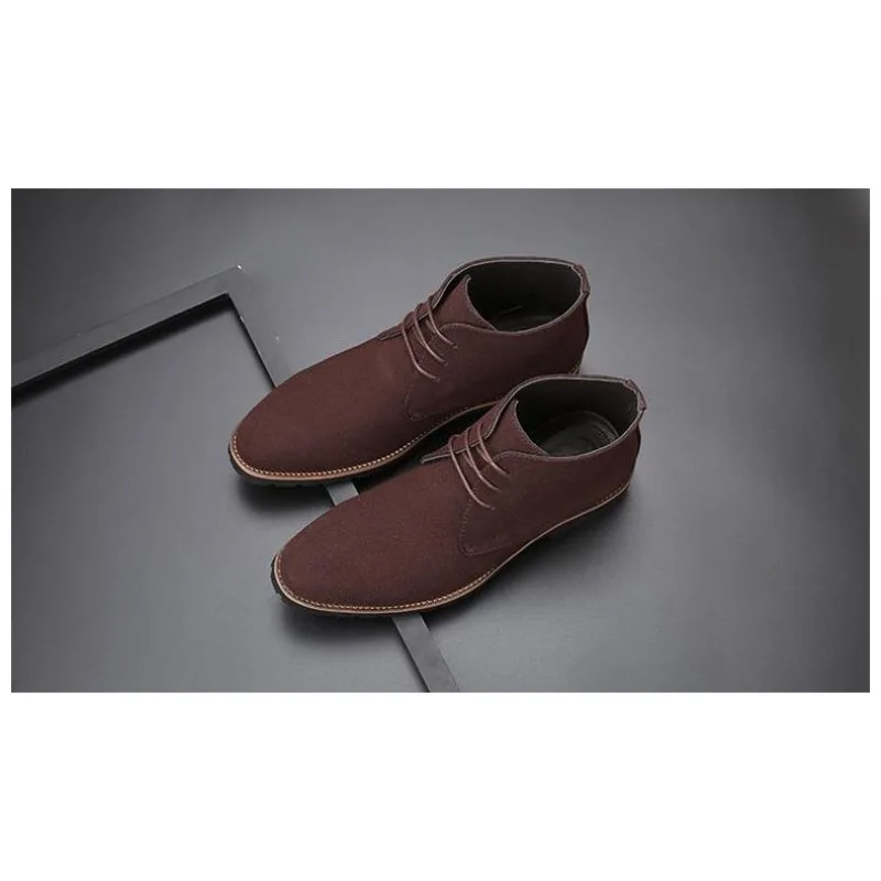 Sharp Pointed Casual Men Chelsea Boots Height Increasing Non Slip Low Heel Plus Size Fashionable Cool Frosted Youth FashionBoots