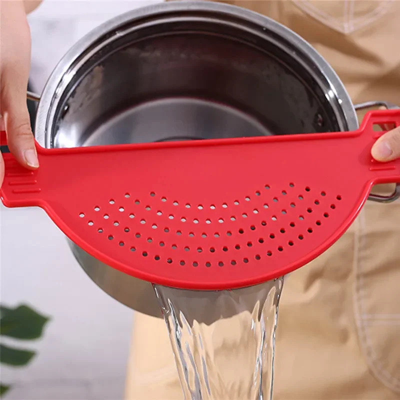 Kitchen Accessories Plastic Drain Basket Wash Rice Filter Leakproof Baffle Funnel for Jars Kitchen Gadget Pot Side Drainer