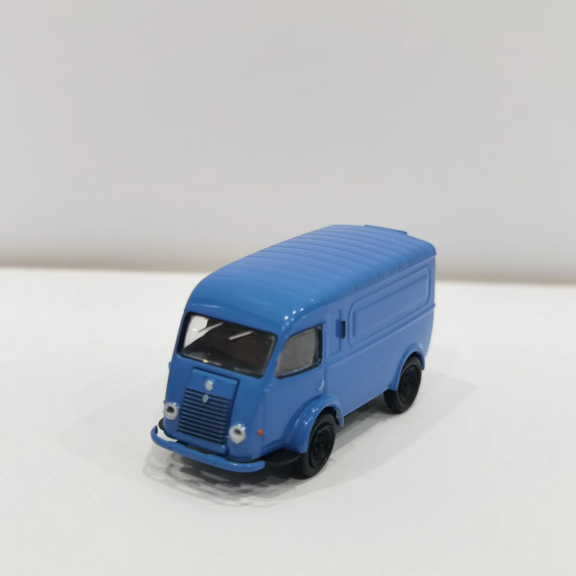 

Литой под давлением BREKINA масштаб 1/87 HO RENAULT 1000 кг Vroom Renault Van пластиковый материал модель автомобиля Коллекционная игрушка в подарок сувенирный дисплей
