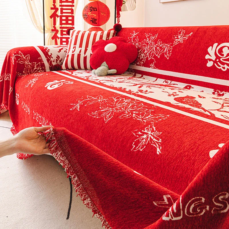 Red Printed Sofa Towel for Wedding High-Quality Chenille Sofa Cover for Holiday Multi-Purpose Knee Blanket for Four Seasons