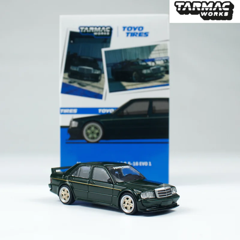 

В наличии 1:64 190 E 2.5 16 EVO 1 TOYO TIRES литая под давлением модель автомобиля из сплава, праздничная игрушка в подарок для мальчиков, декоративный предмет для взрослых.