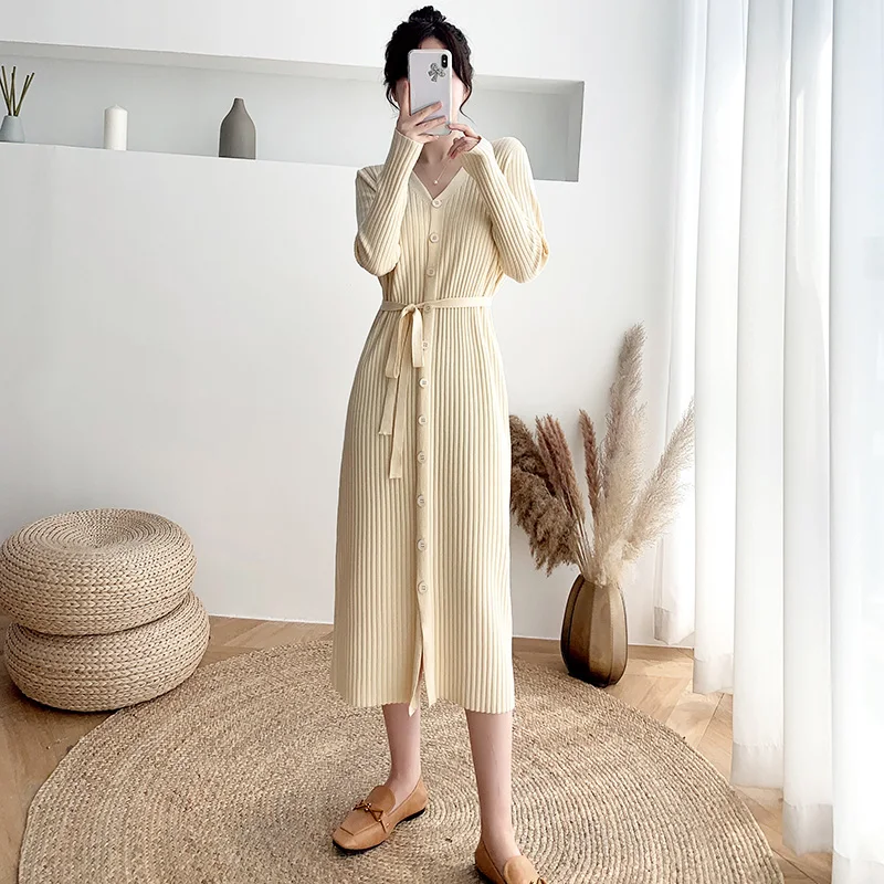 New Women Long Sweater Dress Autumn Winter Fashion V-Neck long Sleeve Single Breasted Knitted Dress Simplicity Casual Sweater