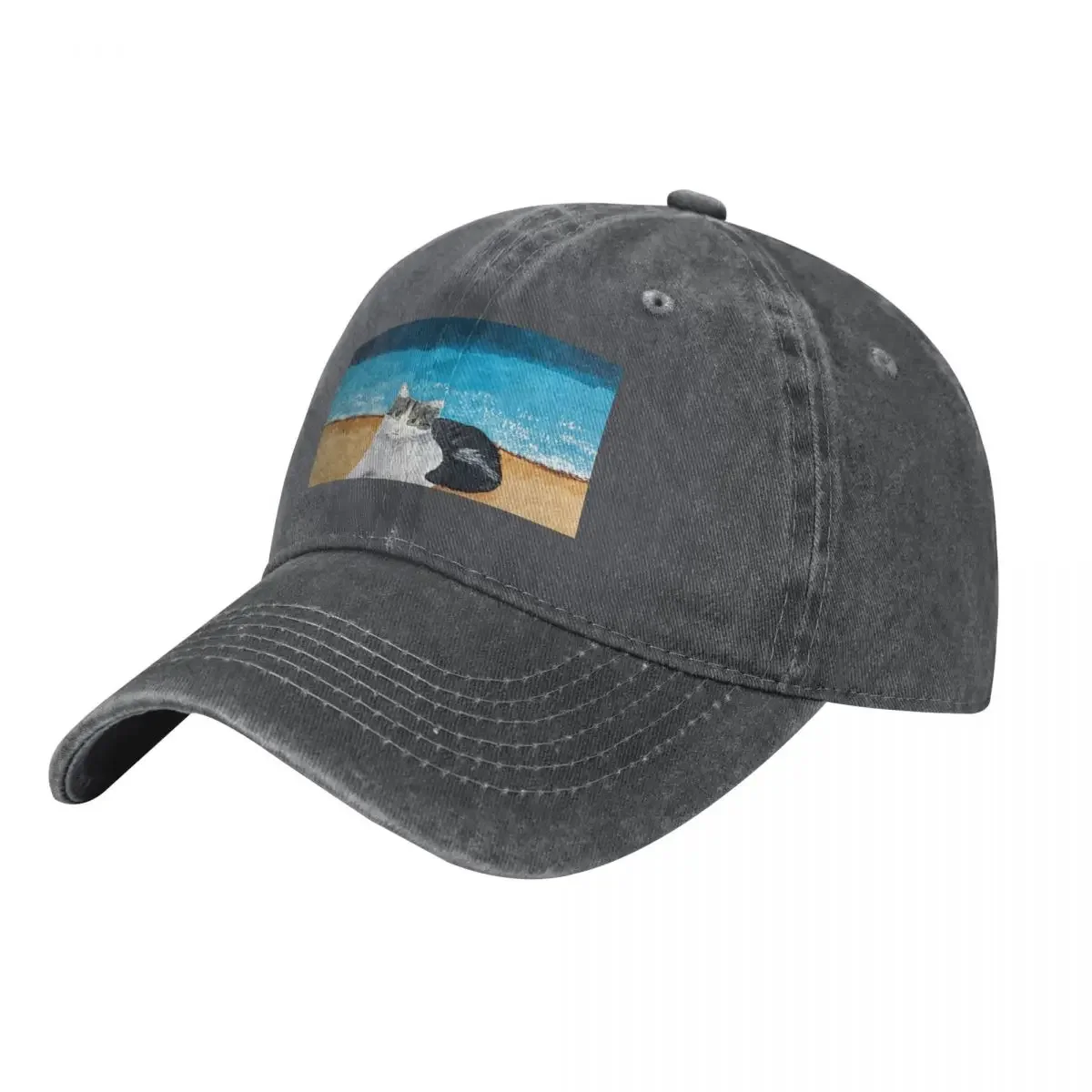 

Tabby cat on the beach Baseball Cap Military Cap Man Brand Man cap Vintage Women Hats Men's