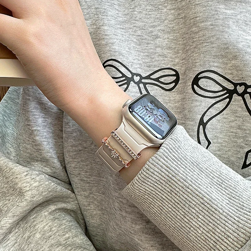 الديكور + المغناطيسي سيليكون سوار حزام ل سوار ساعة أبل الترا 2 45 مللي متر 44 مللي متر 40 مللي متر 42 مللي متر 46 مللي متر 41 مللي متر IWatch سلسلة 10 SE 9 8 7