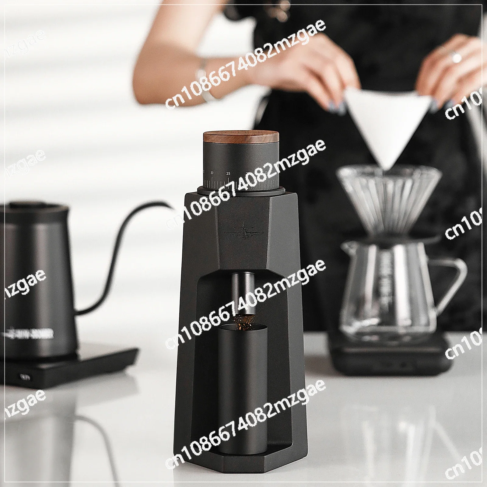 Electric Coffee Grinder Burr Grinder Stainless Steel Adjustable Coffee Sniper Electric Bean Grinder