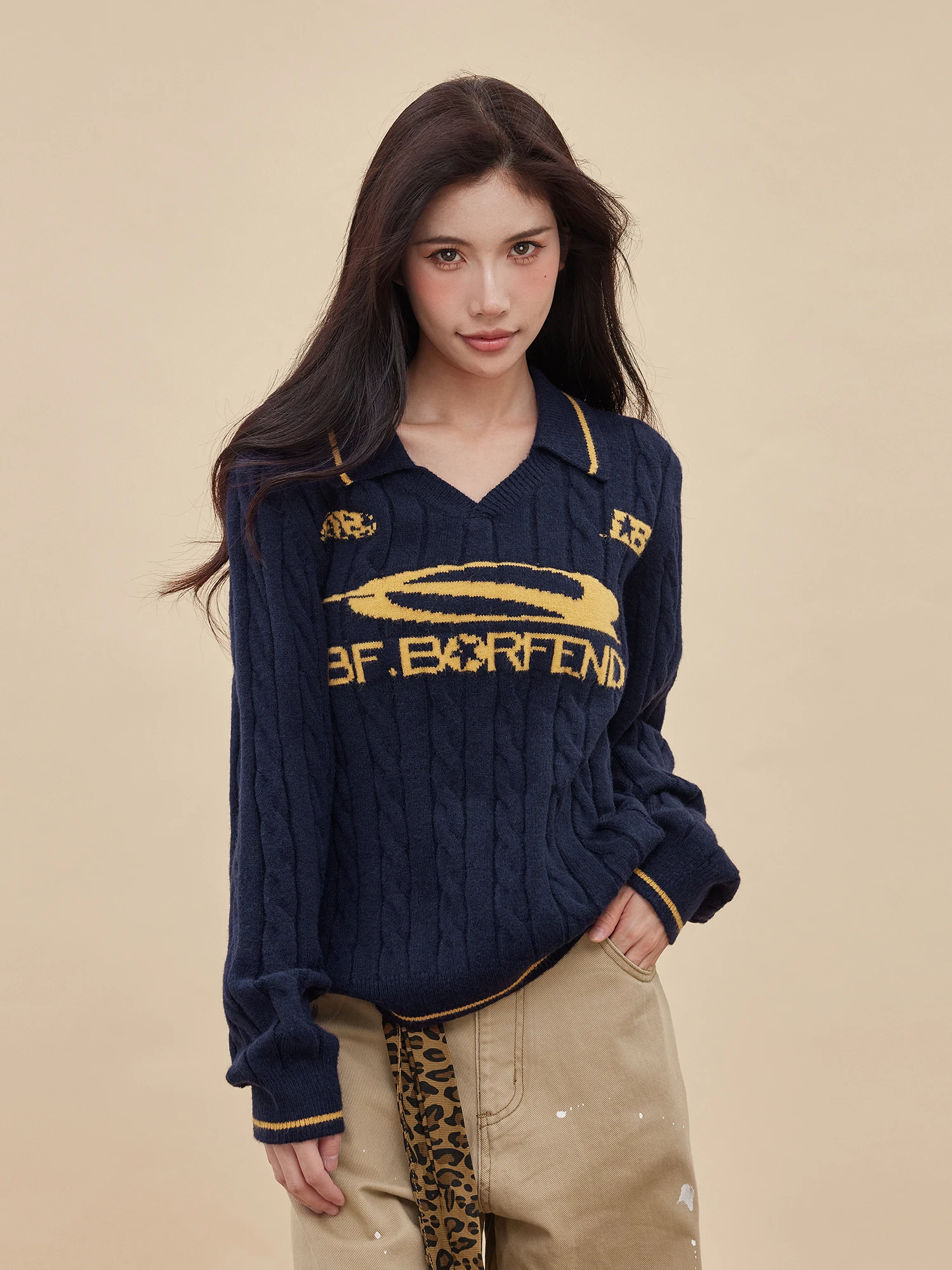 

Свободный вязаный свитер с V-образным вырезом для женщин, осенне-зимний, утолщенный, пушистый укороченный топ с бахромой для повседневного спортивного образа